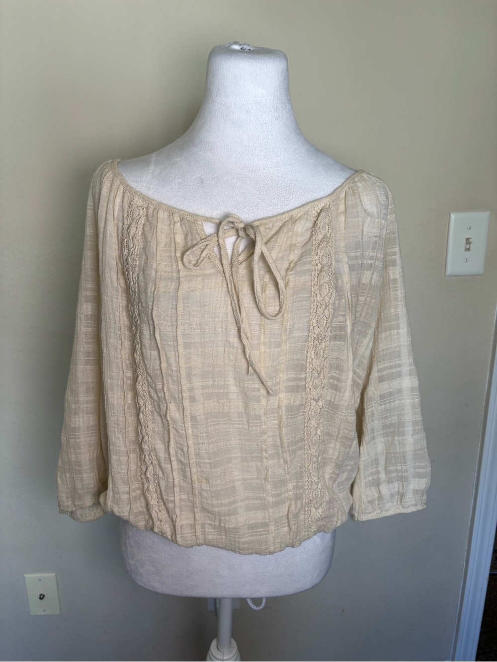 Max Studio Women’s Bohemian Beige Lace Tie Woven Cotton 3/4 Sleeve Blouse M